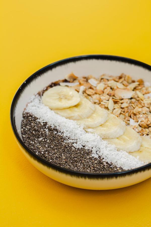 Kai 36 - Hotel Zwischen Fels Und Fluss Graz Ngoại thất bức ảnh Chia seeds in a smoothie
